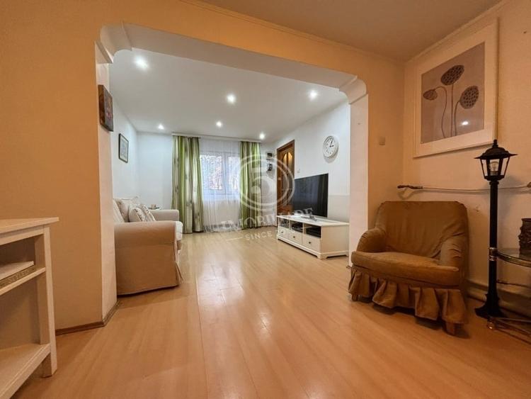 PIATA DOMENII/ CASA- 3 CAMERE VESELE/ GRADINA/COMISION 0% - 4