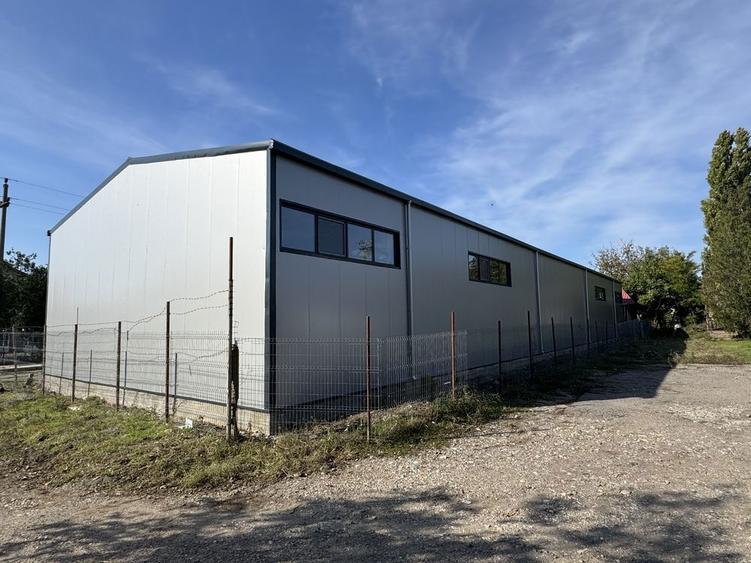 Inchiriez sau vand hala + birouri - 4