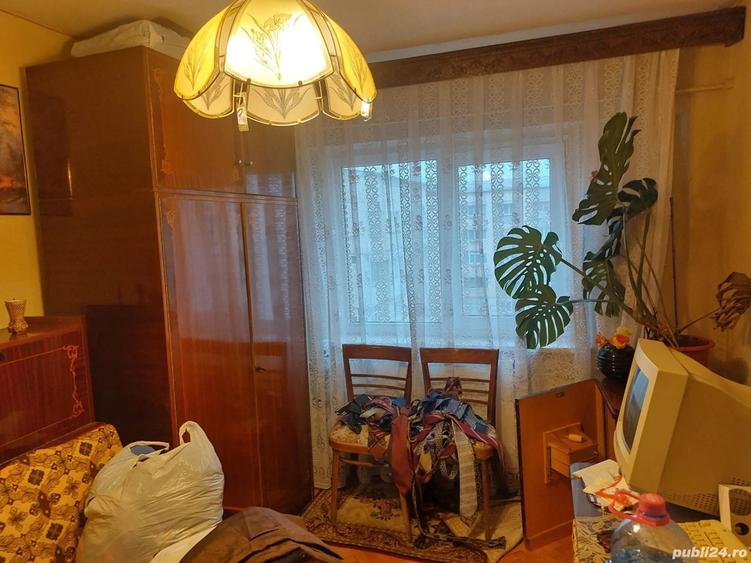 Urgent apartament 3camere - 10