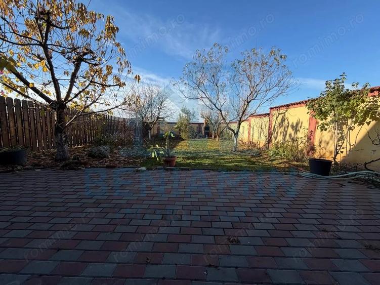 Casa P+M-Zona Hanul Doctorului-Teren 500mp-Toate Utilitatile-2010 - 3