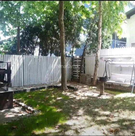 Apartament de vanzare la mare cu gradina ?i parcare!Zona Allezi