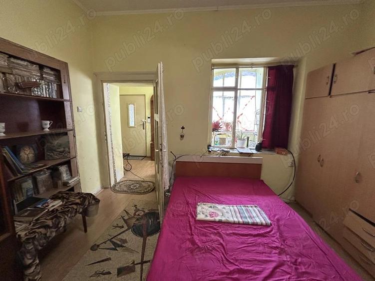 Vand apart.2 camere central,parter inalt, str.Cozia,langa biserica Evrei si scoala gen.,st.114 mp. - 10