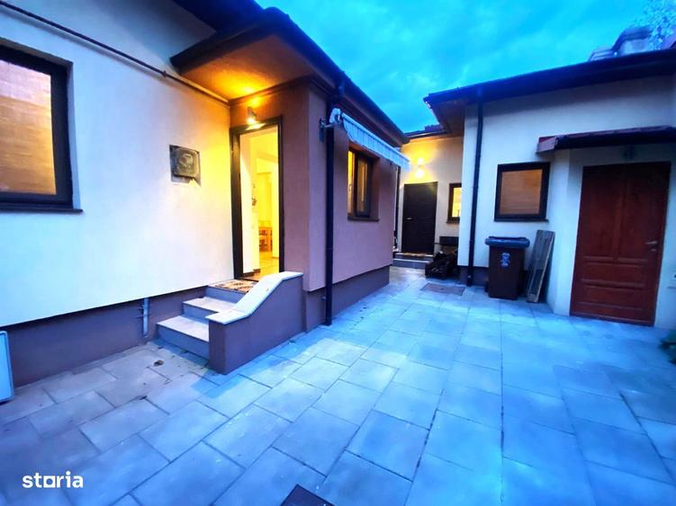 Casa cocheta + curte - 5