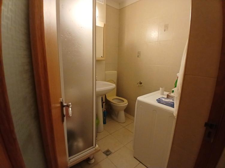 Apartament 4 camere -B-dul Decebal-str.Theodor Sperantia - 7