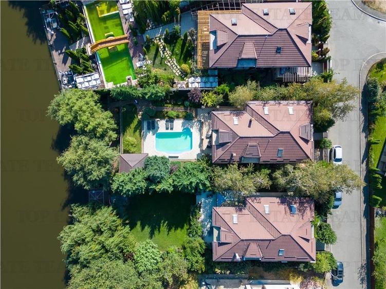 Vila de Lux cu Piscina, Acces direct la Lac si Vedere Panoramica - 4