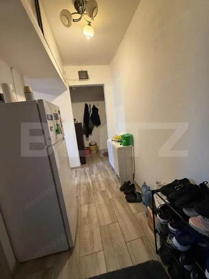 Apartament 2 camere ,renovat , zona micro 4 - 2