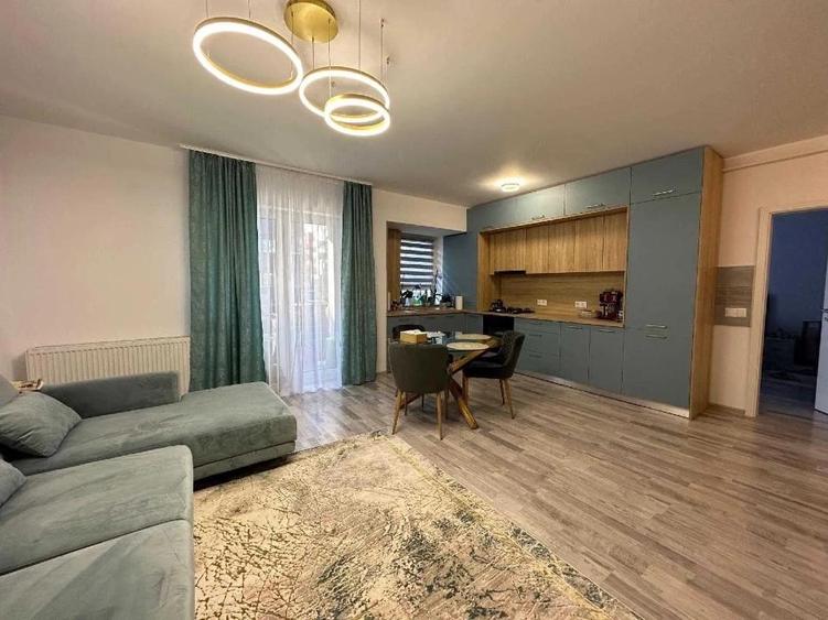 3 camere , parcare și boxă  incluse în preț , Mobilat și utilat - 3