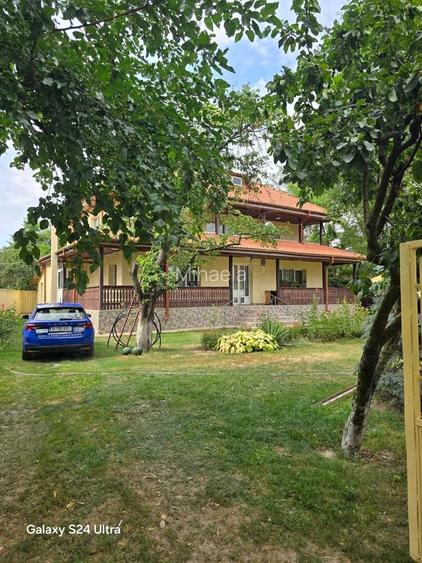 Casa mare cu teren Nicoresti, jud. Galati.