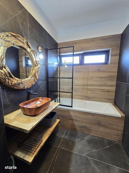 Casa cu piscina si garaj, 5 camere - 7