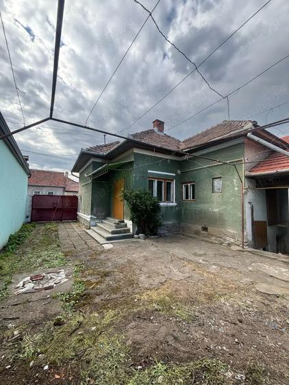 Casa cu curte de vanzare, strada 1 Mai, Ora?tie! - 7