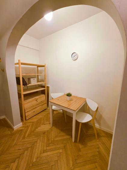 Garsoniera Pache - str. Kiritescu, et 1/3, balcon, supr. 31 mp, centrala proprie - 6