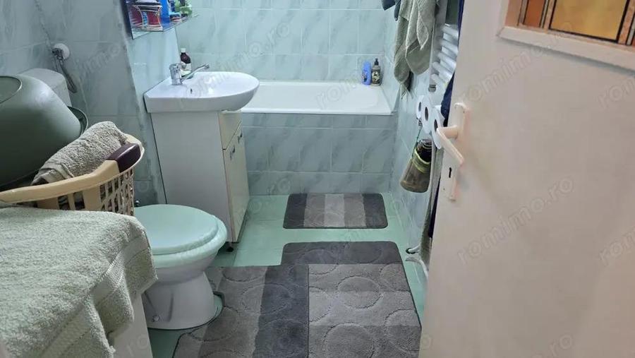 Vand apartament 4 camere decomandat Deva, Progresul, suprafata utila 83 mp + balconul, et 3 - 15