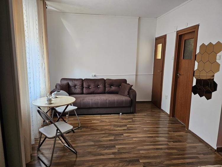 P-ta Romana 2 min.metrou,mobilata utilata! - 2