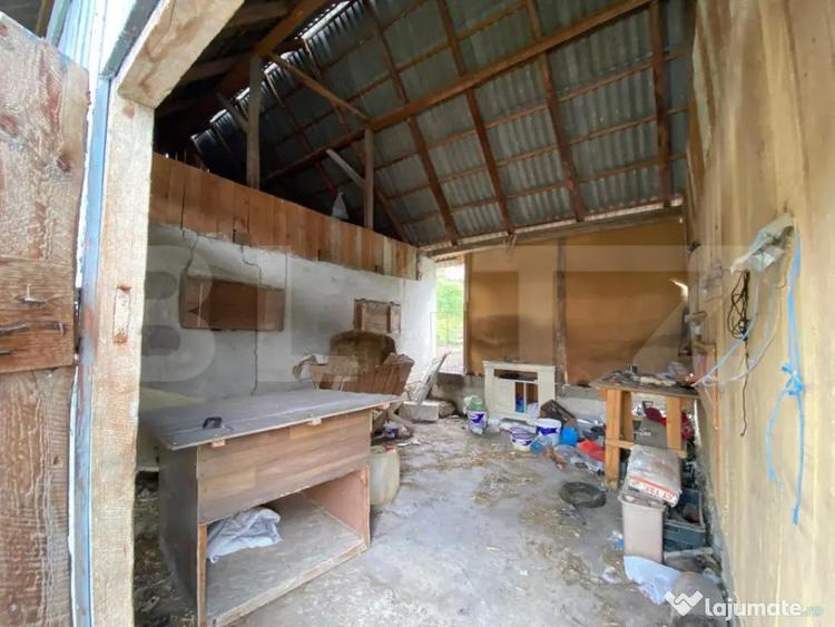 Casa moderna 4 camere, 30 ari teren, 4 anexe la 20 de minu - 8