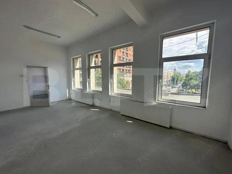 Spatiu comercial ultracentral 267mp utili - 1