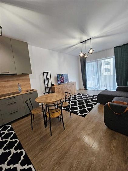 Apartament 2 camere Silk District - 520 euro - 1