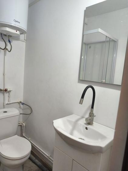 Camera de camin recent renovata - 4