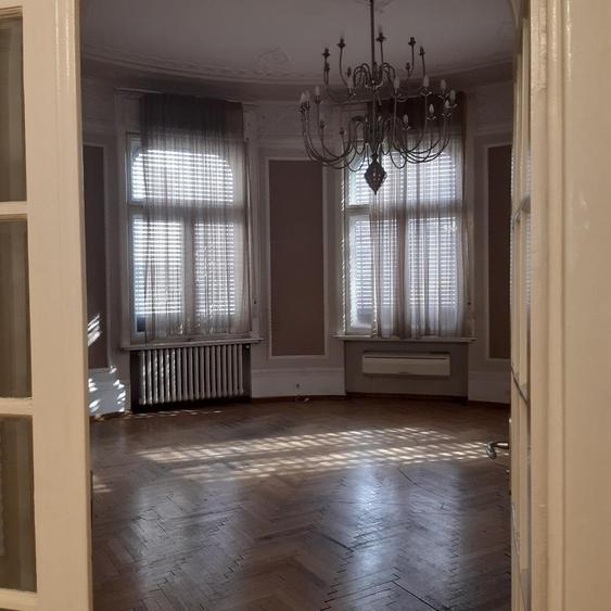 Bd.Dacia-imobil reprezentativ prin arhitectura si pozitie,SC 1488 mp,teren 758mp - 9