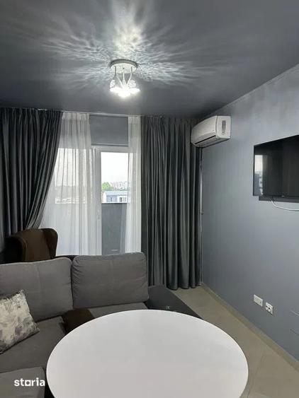 Apartament cu 2 camere semidecomandat în Progresul