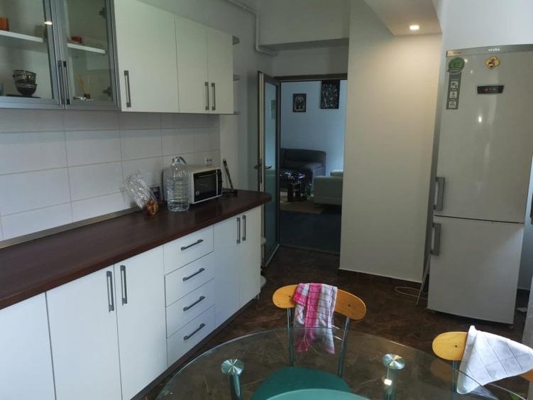 3 camere, locuit/spatiu, Teilor, bloc nou, parter, loc parcare - 2