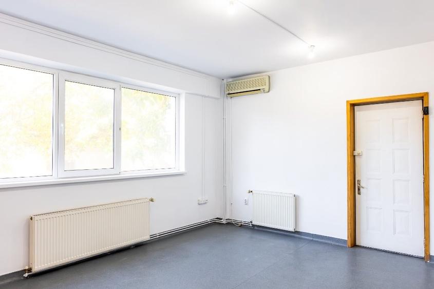 Spațiu ideal cabinet medical / clinică – 300 mp utili, doua niveluri, Central - 8