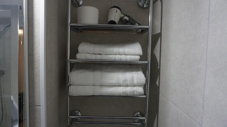 Ready to rent one room apartment near Union Square - 8