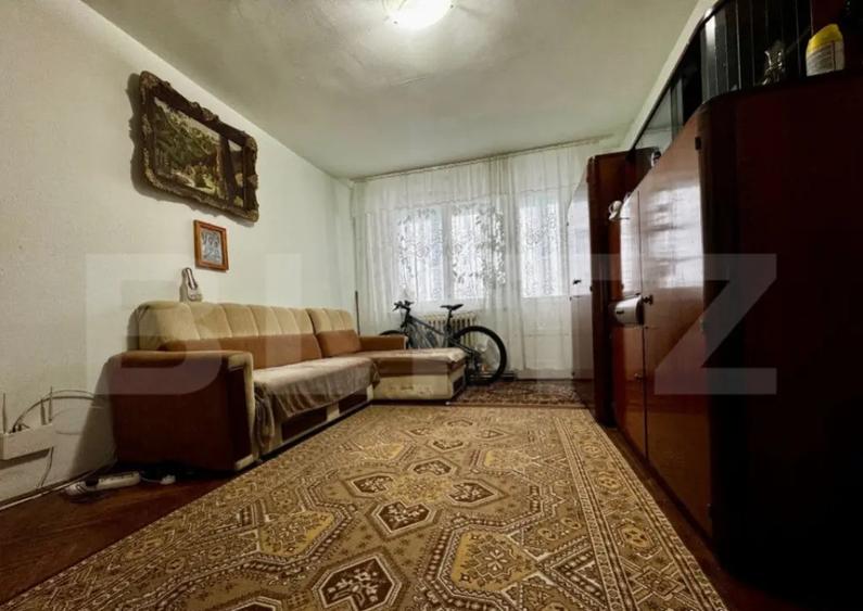 Apartament de vazare, cu 4 camere, 90 mp + balcoane, zona La - 2