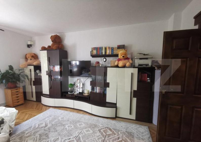 Casa de vacanta 215 mp si 4000 mp teren, zona Lelesti - 9