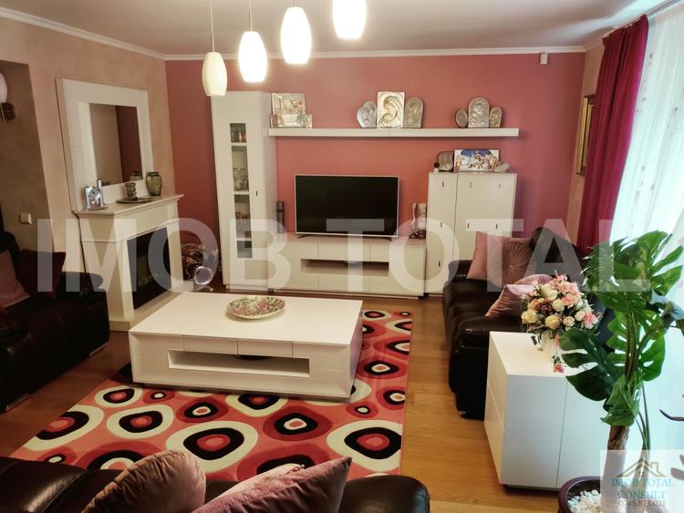 Vila Stefanesti zona Zavoi, partial mobilata. - 1