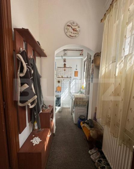 COMISION 0% - Casa de vanzare, cu 2 camere, 42 mp, zona 13 S - 1