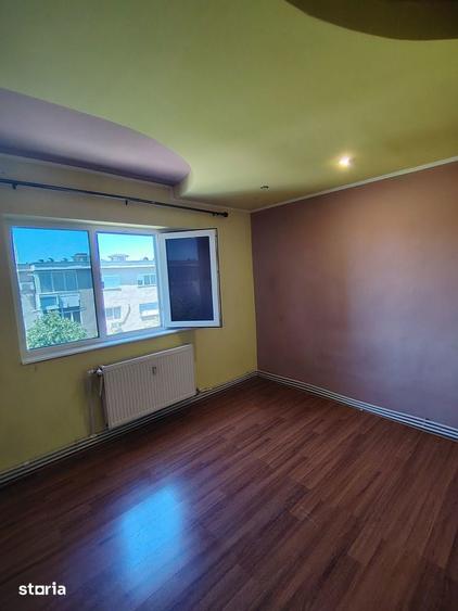 Apartament 2 camere zona Miorita, decomandat. - 9