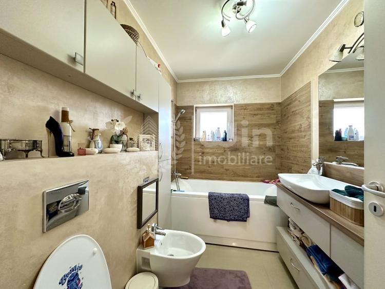 Apartament cu 3 camere semidecomandat, mobilat în Europa