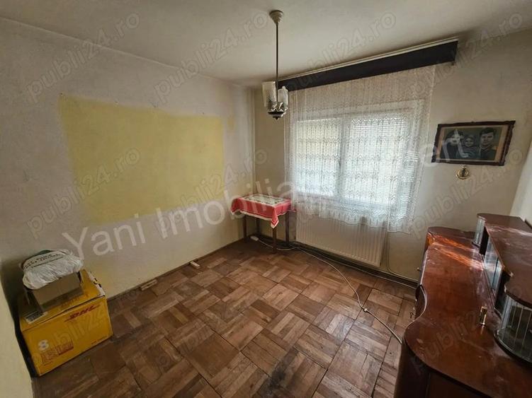 Apartament cu 3 camere de vanzare in Curtea de Arge?. - 2
