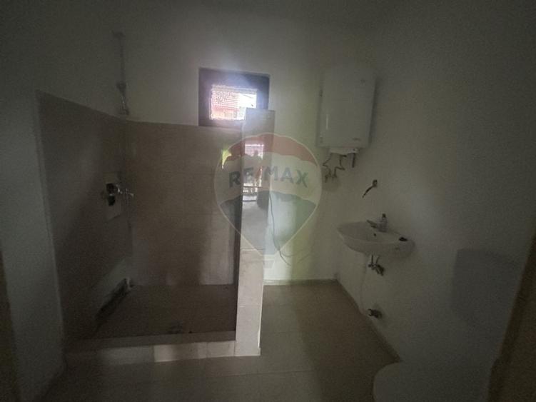 De vânzare casă din caramida cu teren – zonă Pensiunea Secret Garden - 26