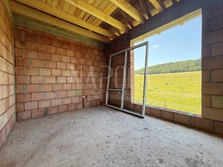 Casa 4 camere de vanzare in Chinteni - 4