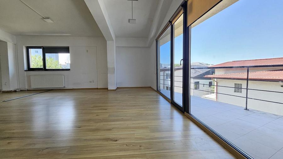 Vila P+3, 350mp utili + 100mp curte, 10min Metrou Piata Victoriei - 2