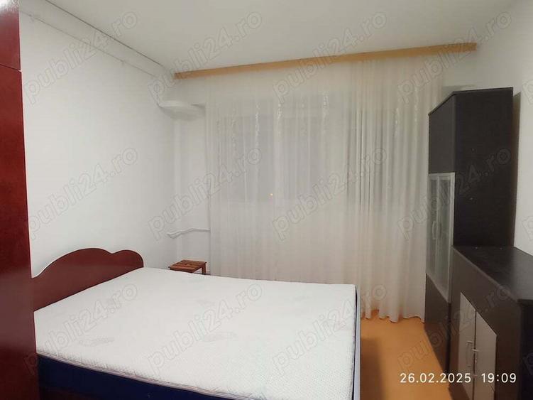 Proprietar dau spre inchiriere garsoniera,zona Viaduct Gala?i - 2