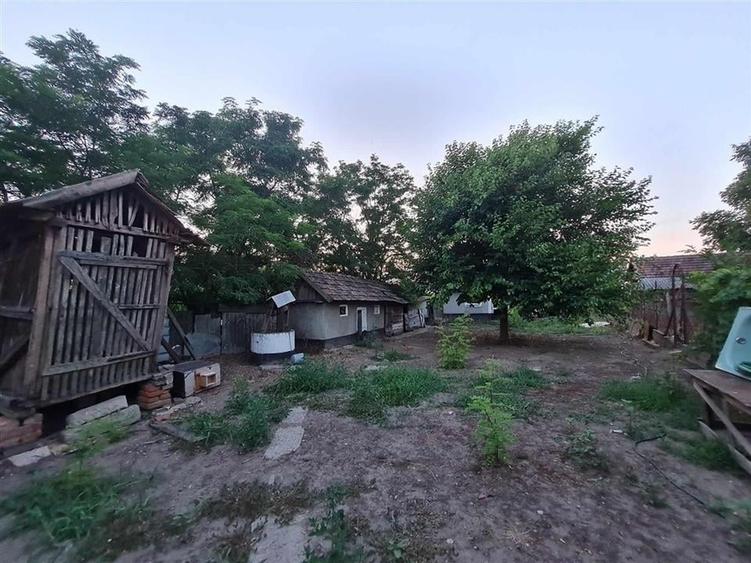 RECO, Casa in Santaul Mare,  Zona Bors, Oradea, teren 850 mp cu toate utilitatil - 10