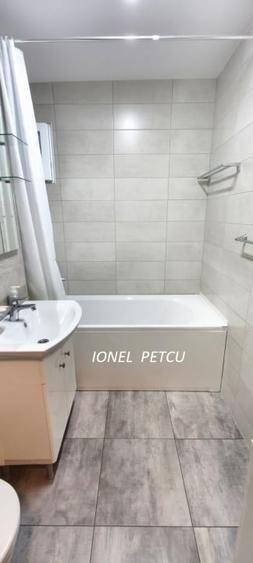 Bd. Lacul Tei _Teiul  Doamnei - 13