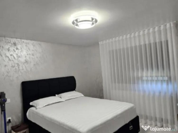 Casa/vila de vanzare Paule?ti - 11