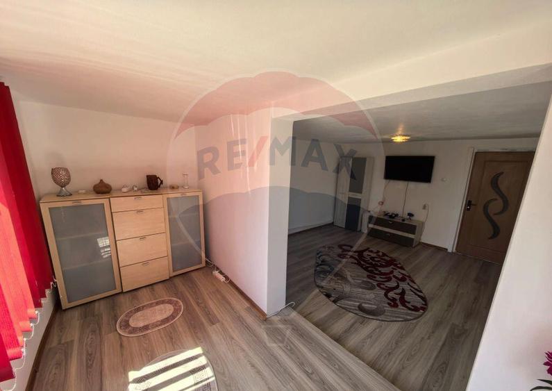 Casa de Vanzare in Zona Linistita sau Schimb cu Apartamen... - 12
