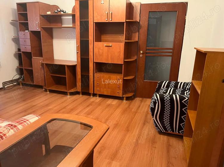 Inchiriez apartament 2 camere Inchiriez apartament 2 camere