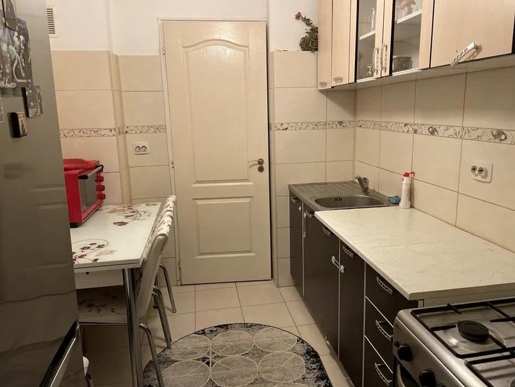 Apartament cu 2 camere, decomandat, zona Galata - 5