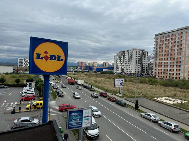 Apartament 3 camere - 2 bai - 92 mp - et. 3 - Mihai Viteazu - 7