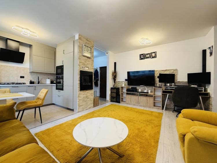 Apartament 3 camere , 72 mp utili , Open Space - COMPLEX RING - 1