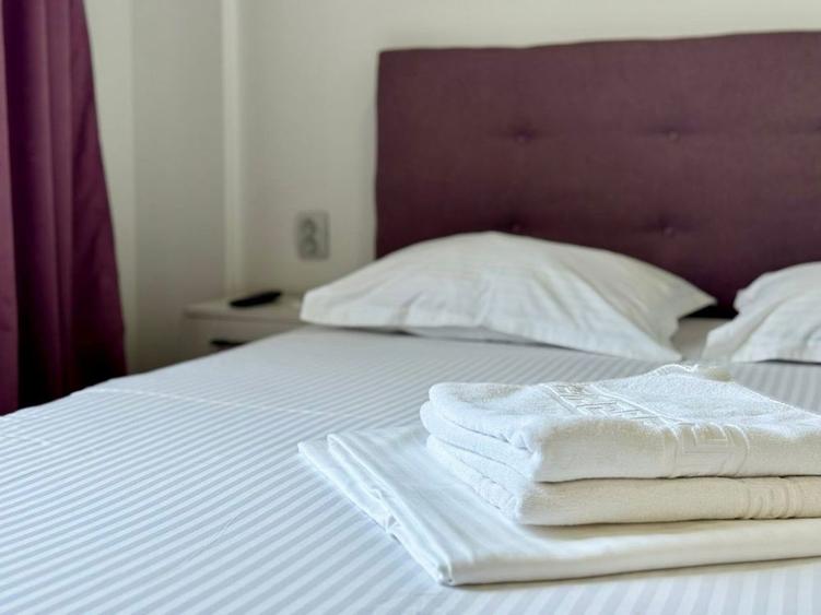 Sezon vara/imobil cu 10 ap/3000 euro per ap - 7