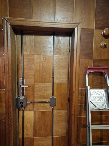 Apartament spațios 3 camere + dependințe, Pajura – vilă - 9