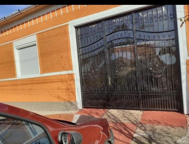 Vand casa in satul Vasile Goldi? comuna Beliu jud Arad - 10
