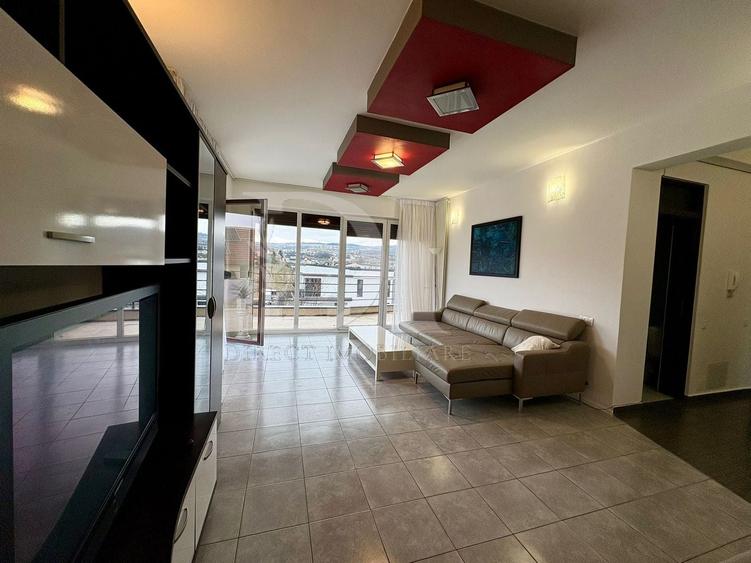 Penthouse 2 camere + terasă generoasă | Cartierul Zorilor - 1