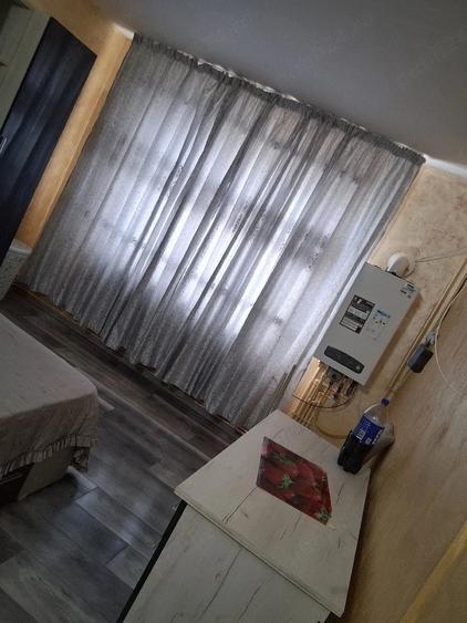 Garsonieră semidecomandată în Râșești
